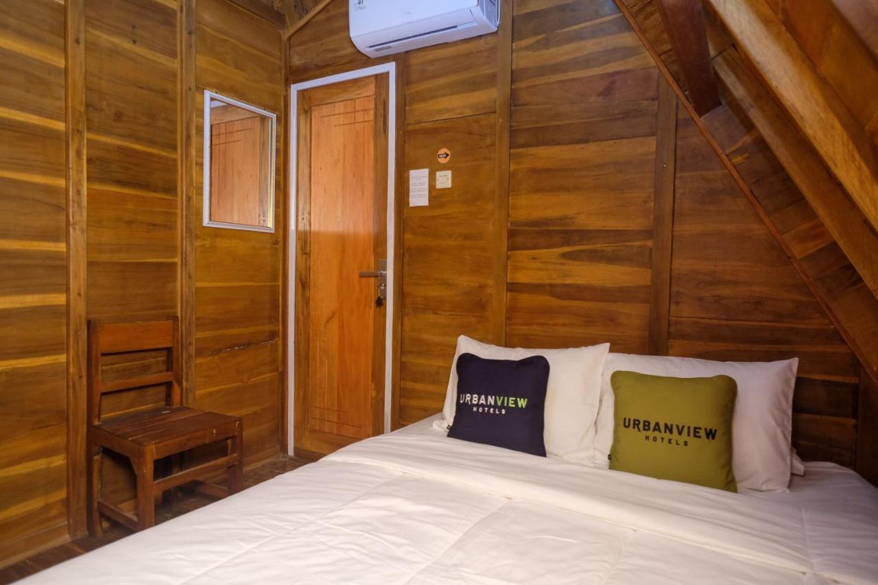Urbanview Villa Lukulo Kebumen By Reddoorz Esterno foto